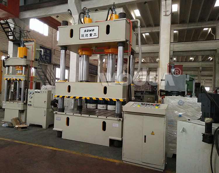 315噸雙缸四柱液壓機 315噸雙缸四柱液壓機