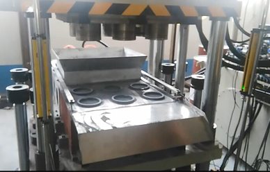 120噸(dūn)四柱四梁(liang)粉末伺服(fú)成型液壓(yā)機