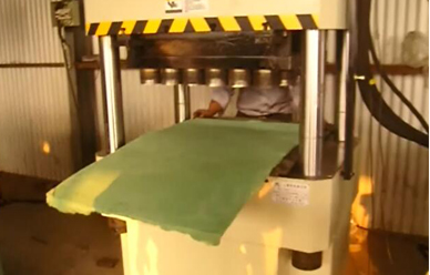 160T電(diàn)動砂輪磨片(pian)成型液壓機(jī)