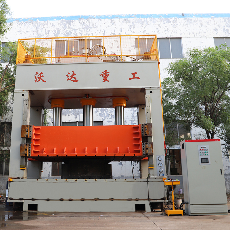 1000噸框(kuang)架式液壓機(ji)-1000噸油壓機