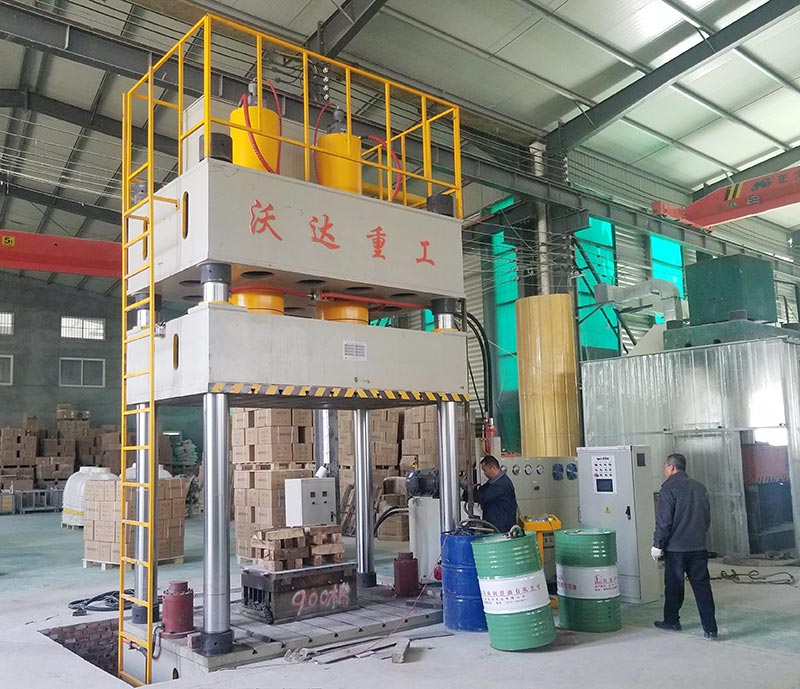 模壓玻璃鋼冷卻塔風筒液壓機1500噸2000噸液壓機廠家