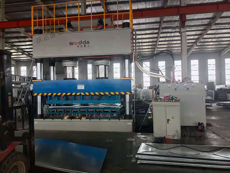 1000噸液壓機廠家 1000噸液壓機廠家