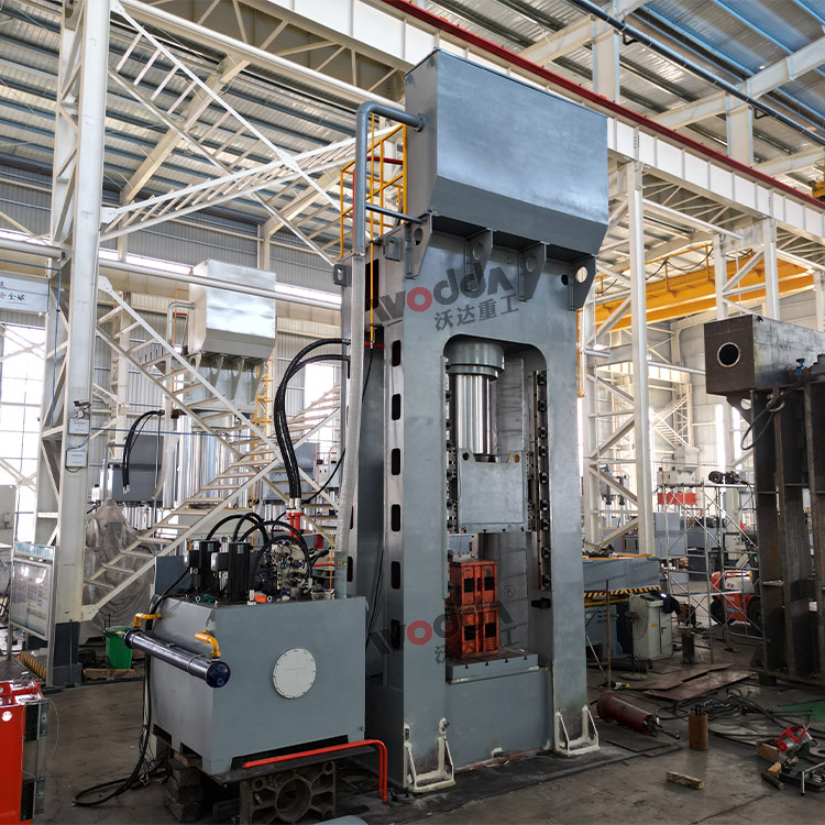 新能源電池外殼成型液壓機車間試機