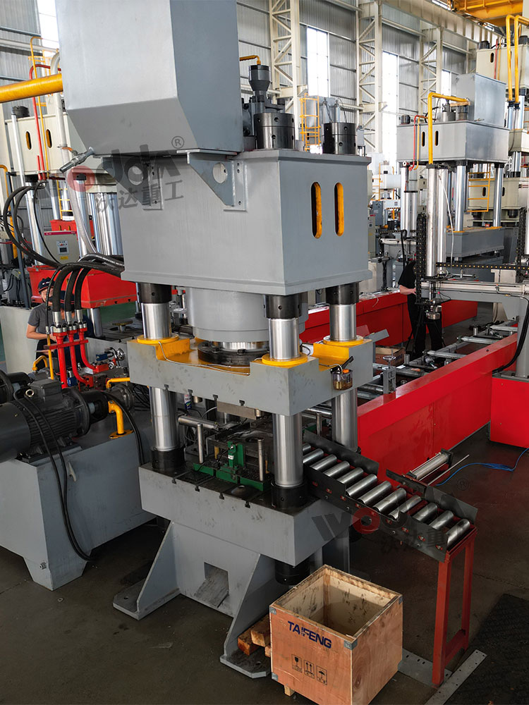 500噸四柱液壓機（錨杆托盤液壓機）