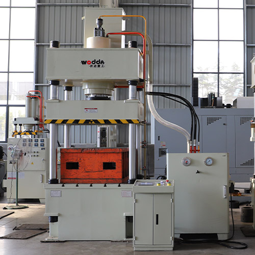 200噸液壓機(jī)_200噸壓力機(ji)