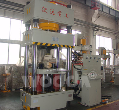500噸四梁四(sì)柱鹽磚機